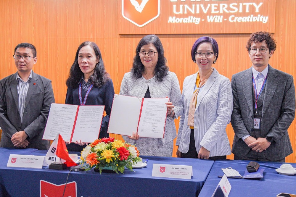 Trường ĐH Kinh tế - Kỹ thuật Bình Dương ký kết MOU-MOA với Trường ĐH Ngoại ngữ Busan (Hàn Quốc)